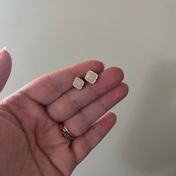 Kendra Scott iridescent drusy Mallory studs - Picture 1 of 2